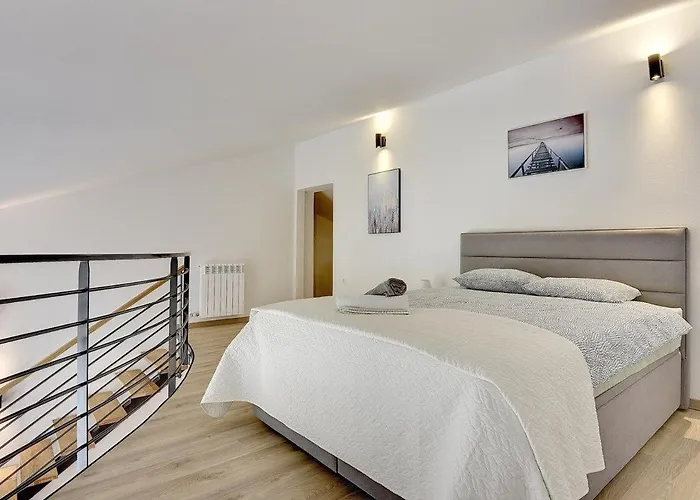 Sunset וודניאן