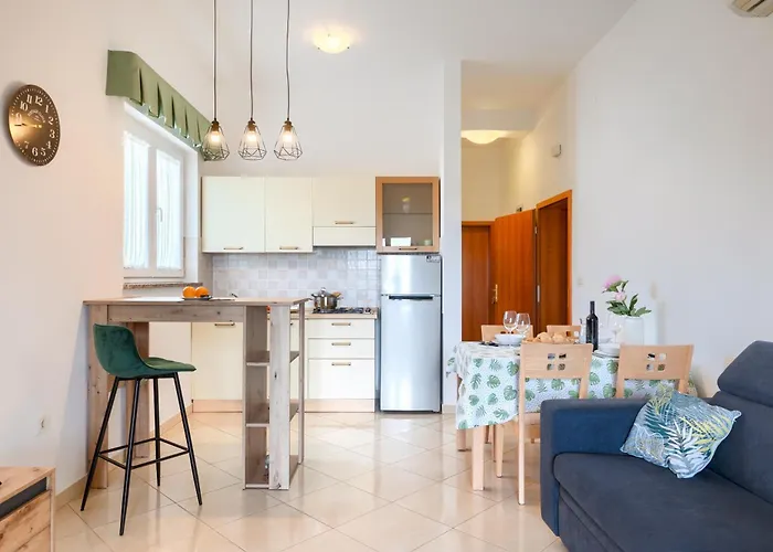 Sunset Apartment