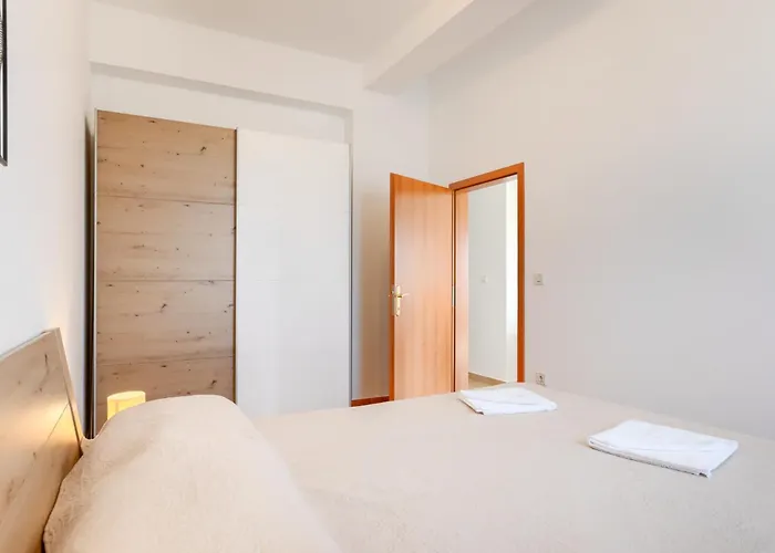 Sunset Apartment